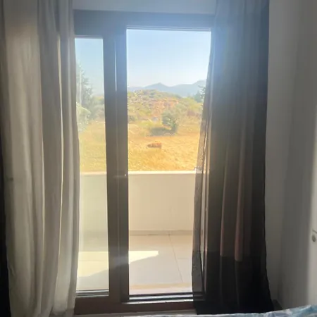 וילה Azra Evleri