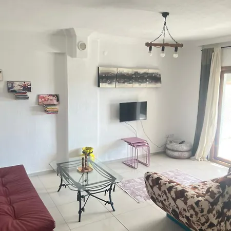 וילה Azra Evleri דטקה